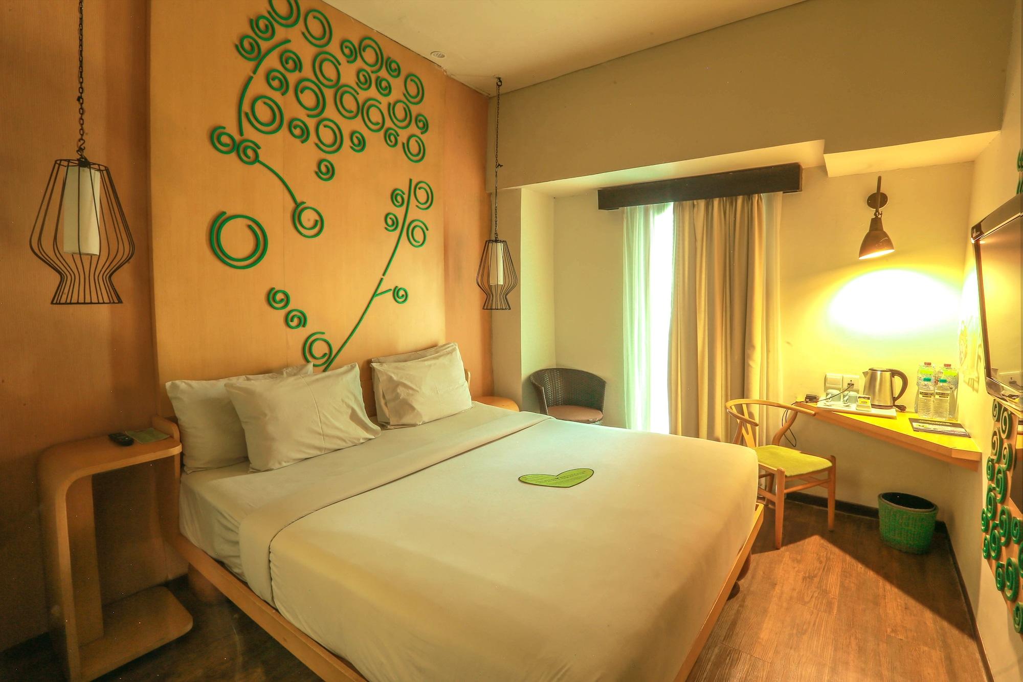 Boss Legian Hotel Powered By Archipelago Exterior photo