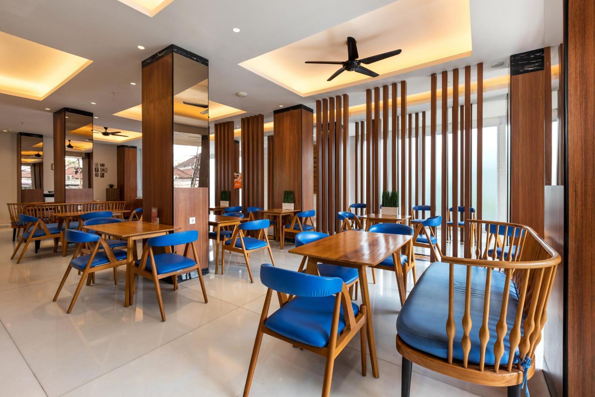 Boss Legian Hotel Powered By Archipelago Exterior photo