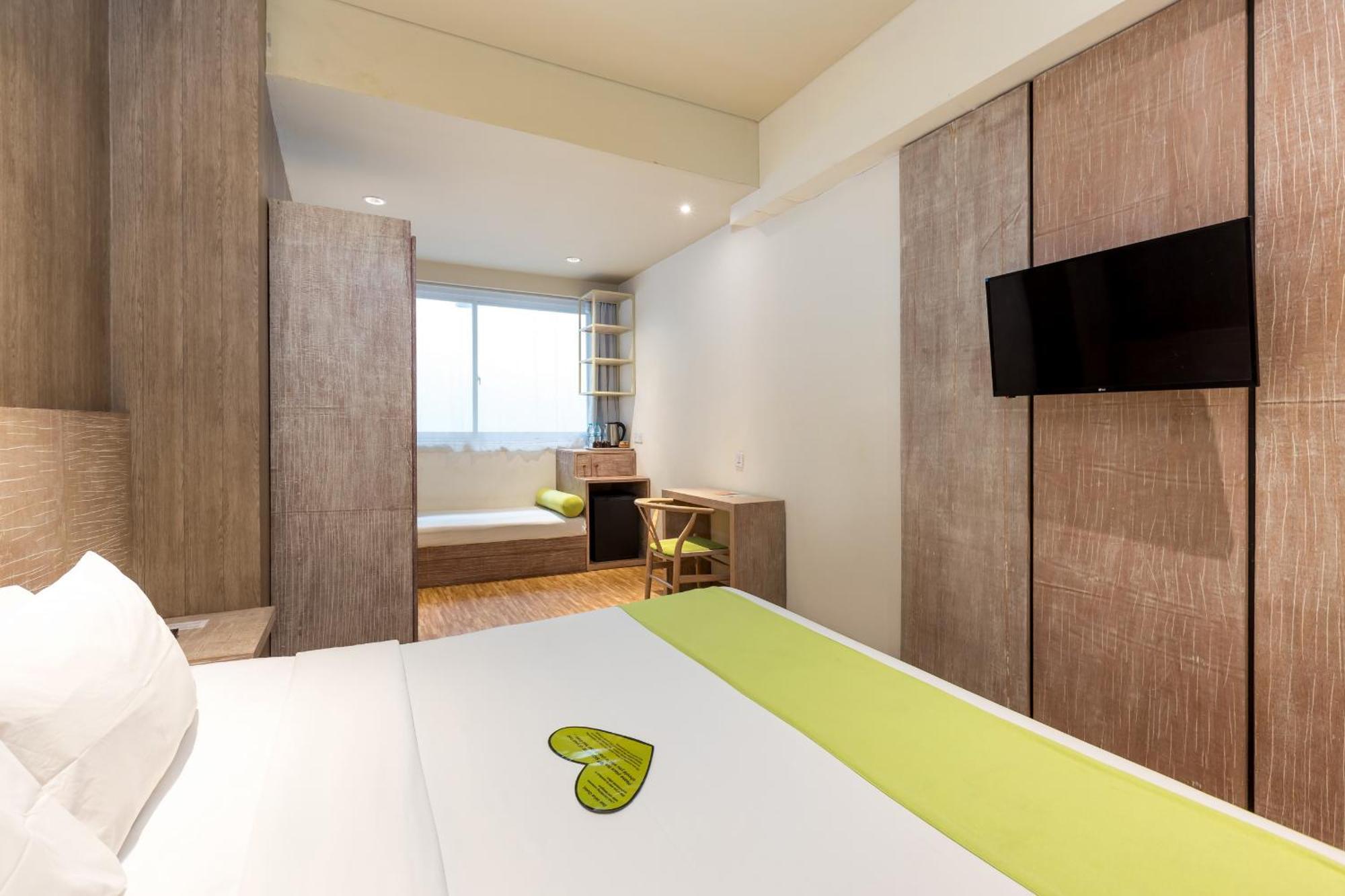Boss Legian Hotel Powered By Archipelago Exterior photo