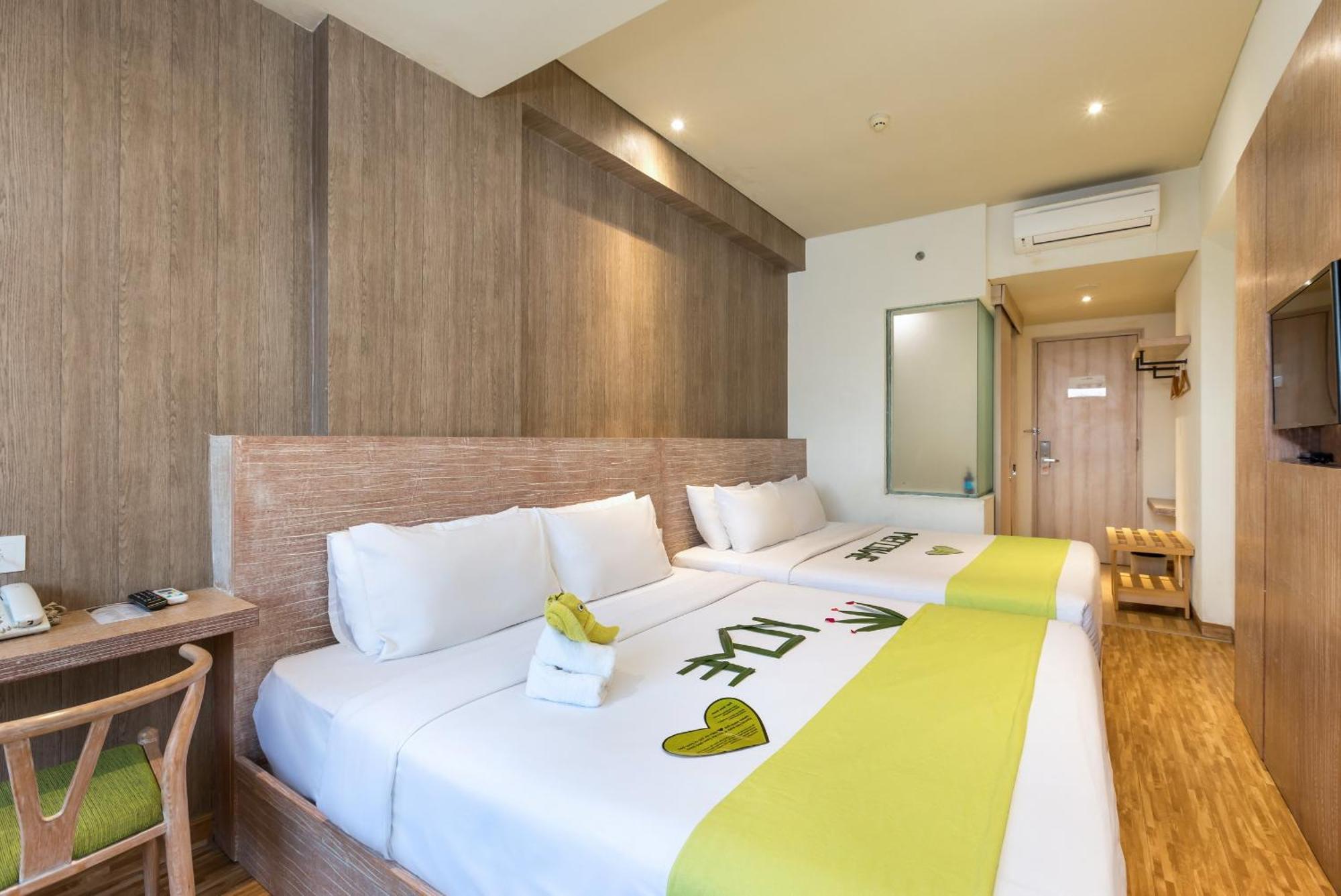 Boss Legian Hotel Powered By Archipelago Exterior photo